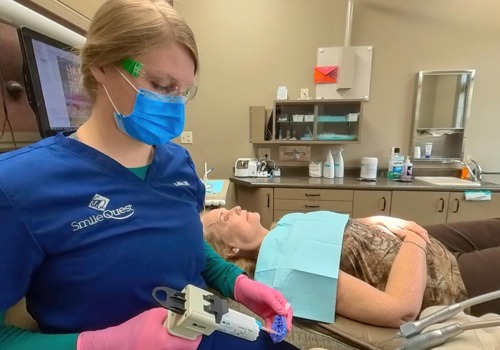 Dental Assistant picture
